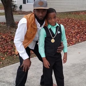 Meet your Posher, Johnathan